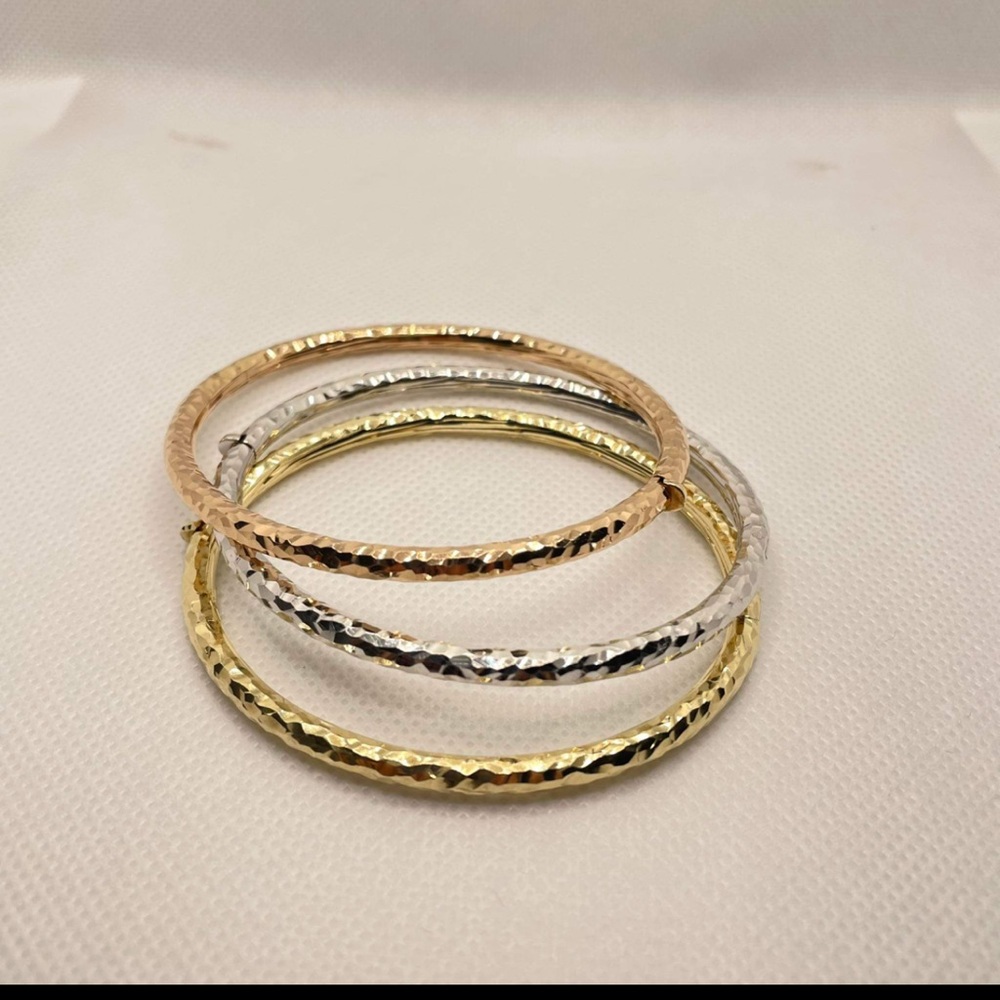 14k Italy gold Bangles